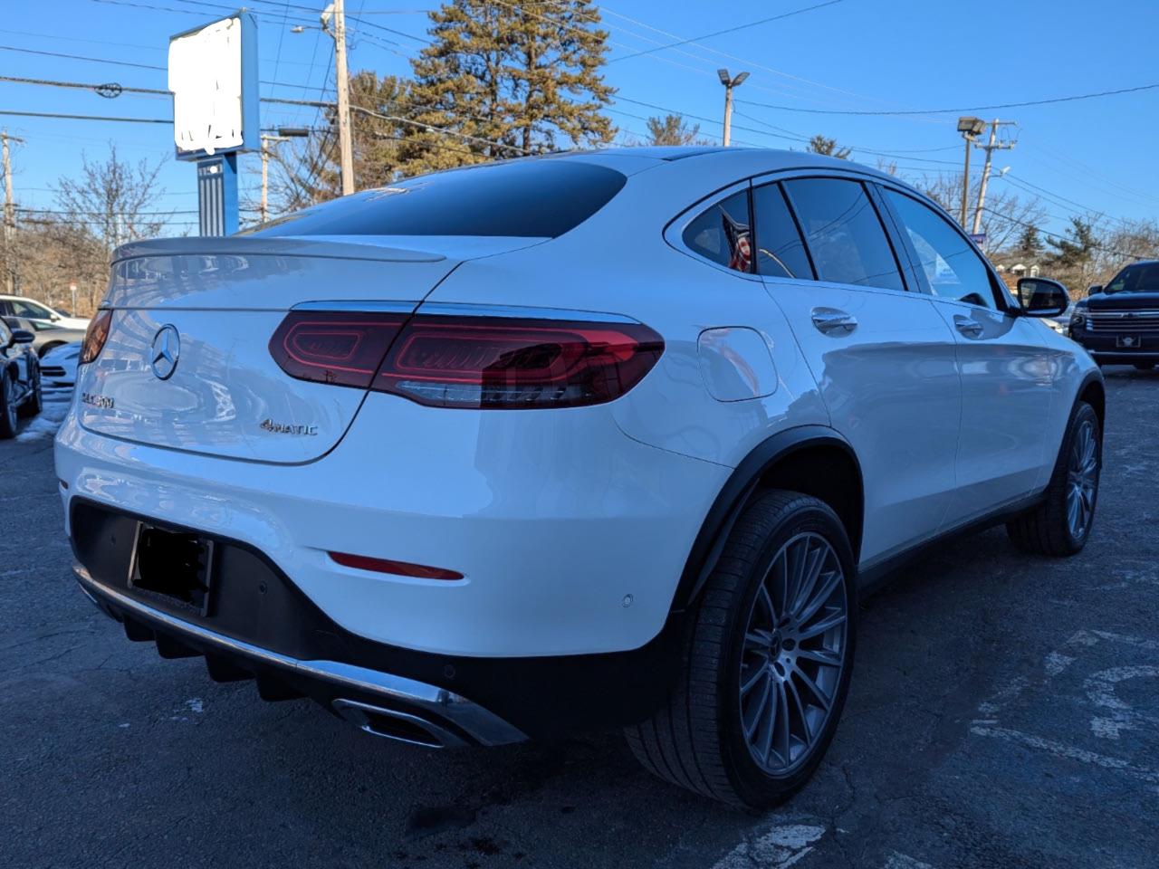2021 Mercedes-Benz GLC - Image 4