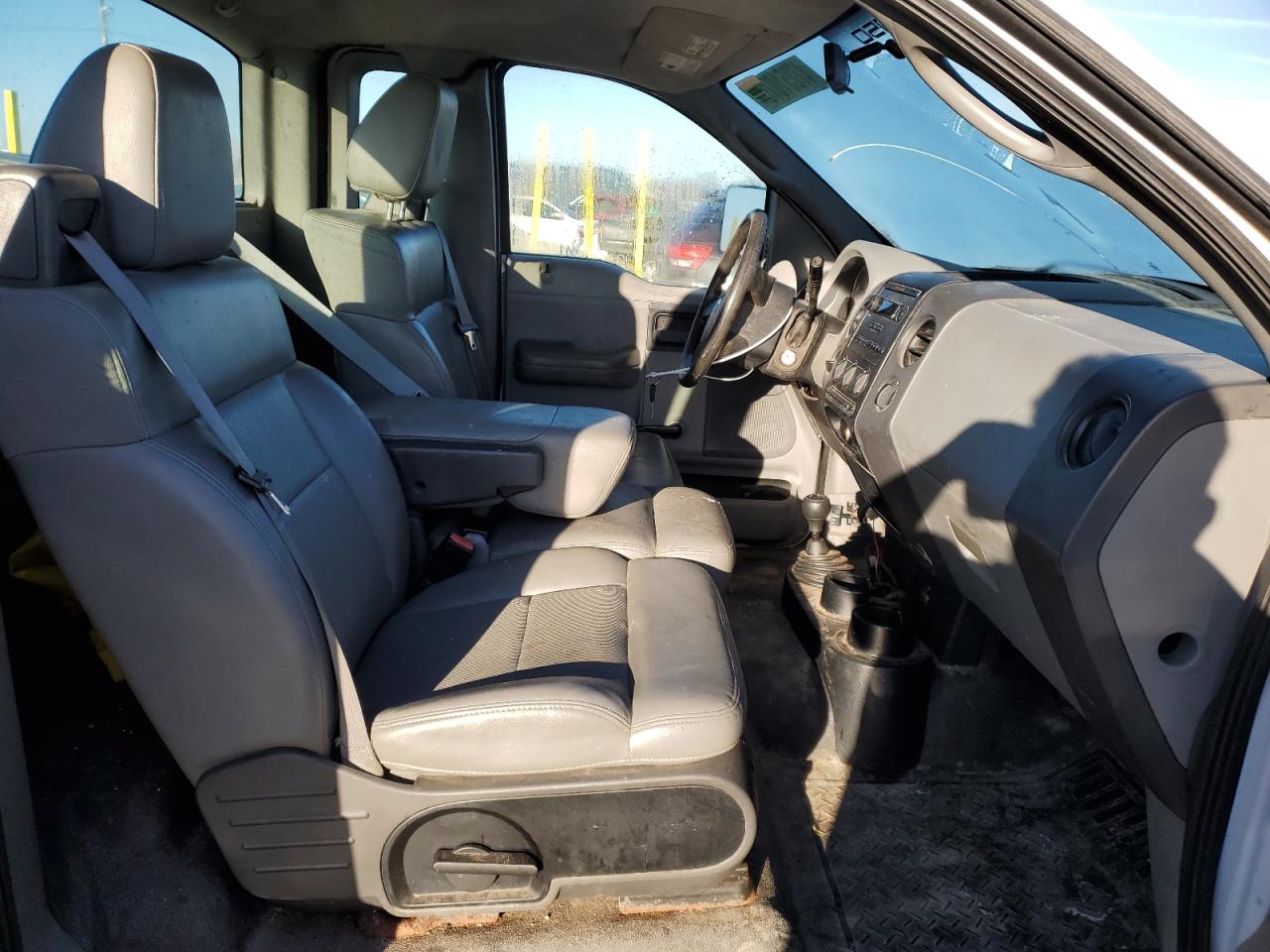 2008 Ford F-150 - Image 10