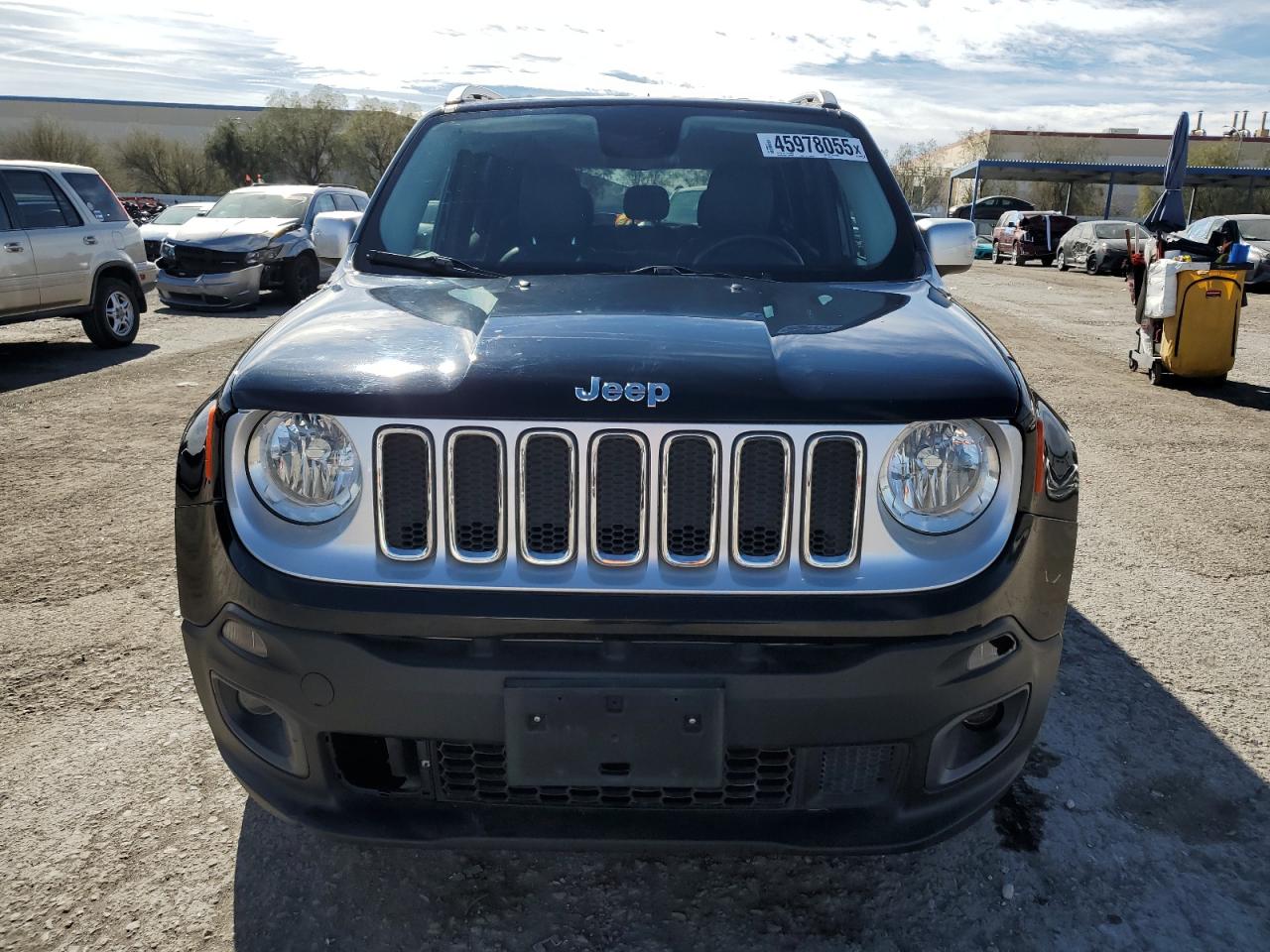 2017 Jeep Renegade - Image 5