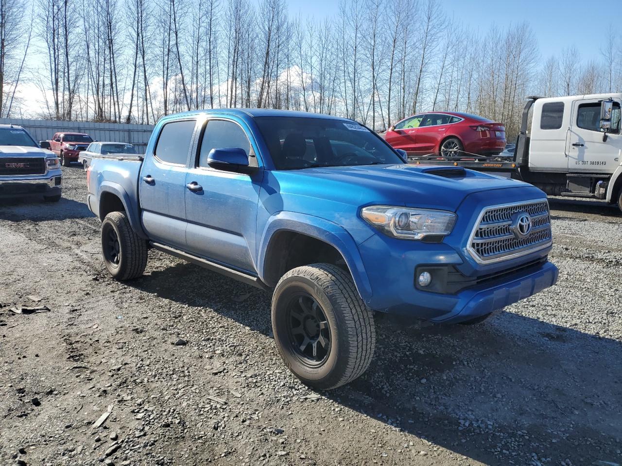 2016 Toyota Tacoma - Image 4