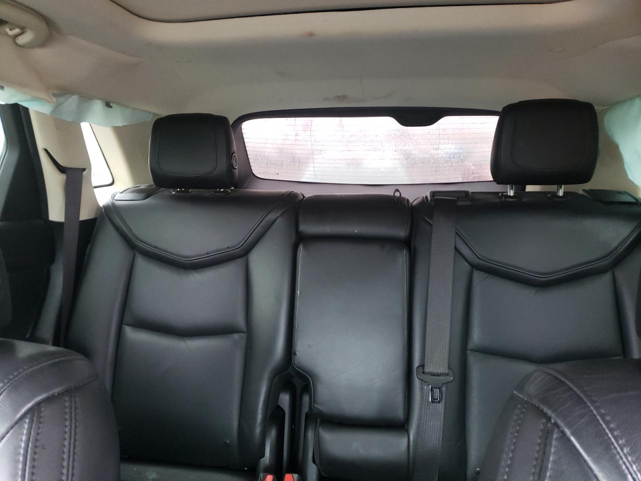 2018 Cadillac XT5 - Image 10