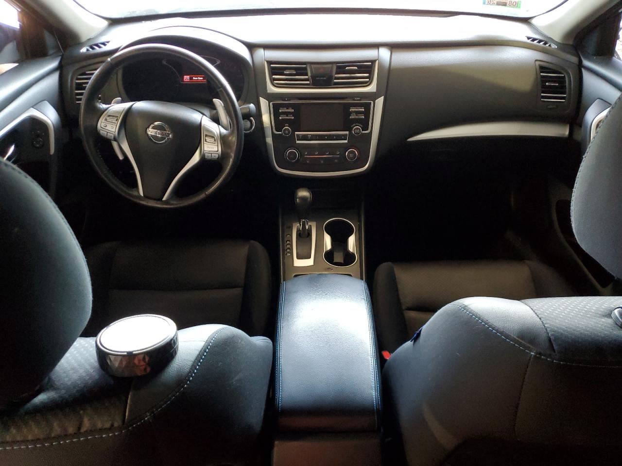 2017 Nissan Altima - Image 8