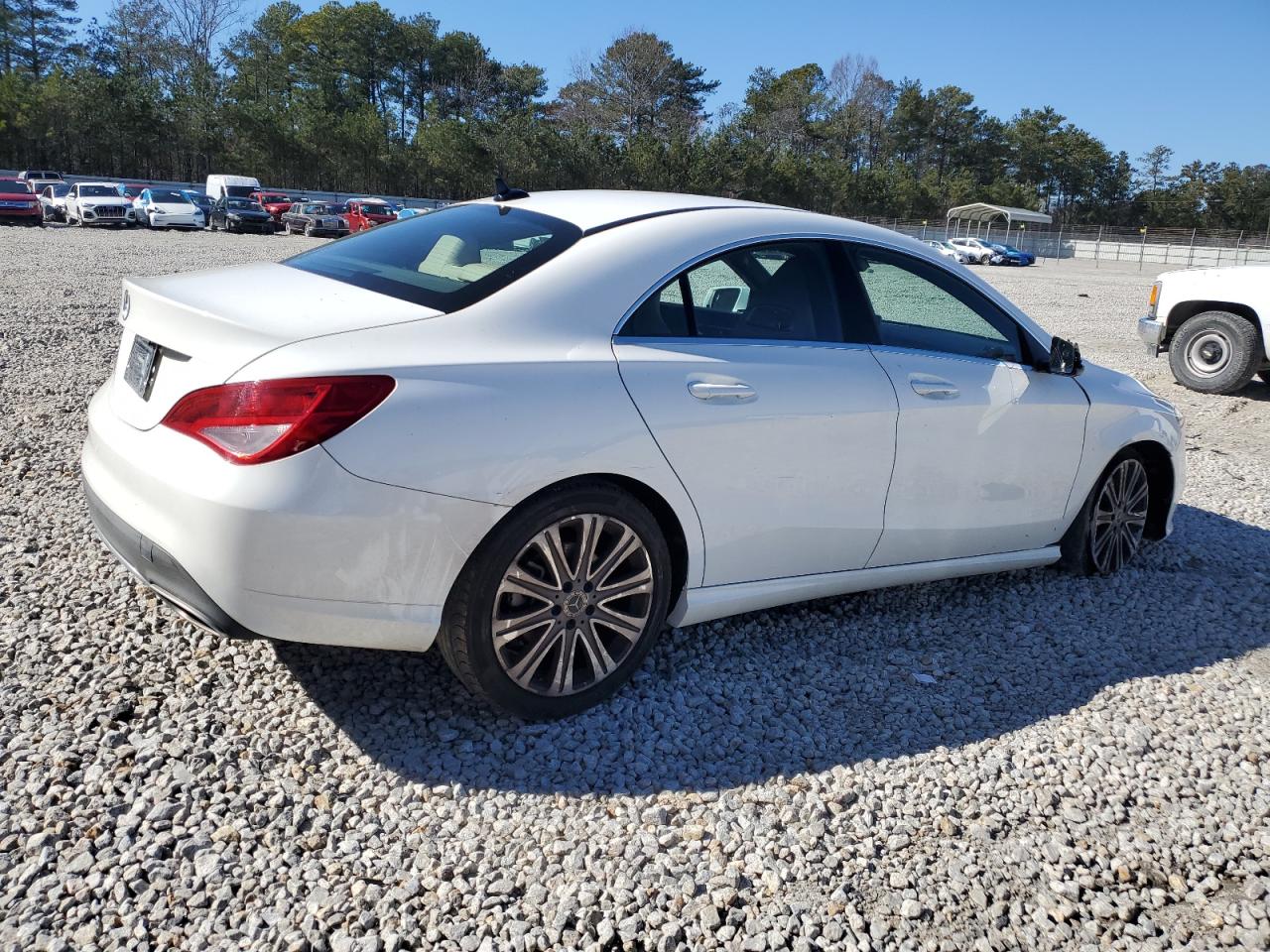 2018 Mercedes-Benz CLA-klasse - Image 3