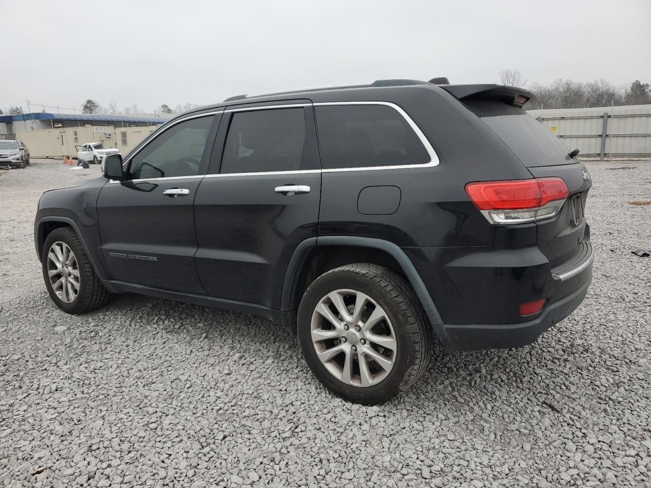 2017 Jeep Grand Cherokee - Image 2