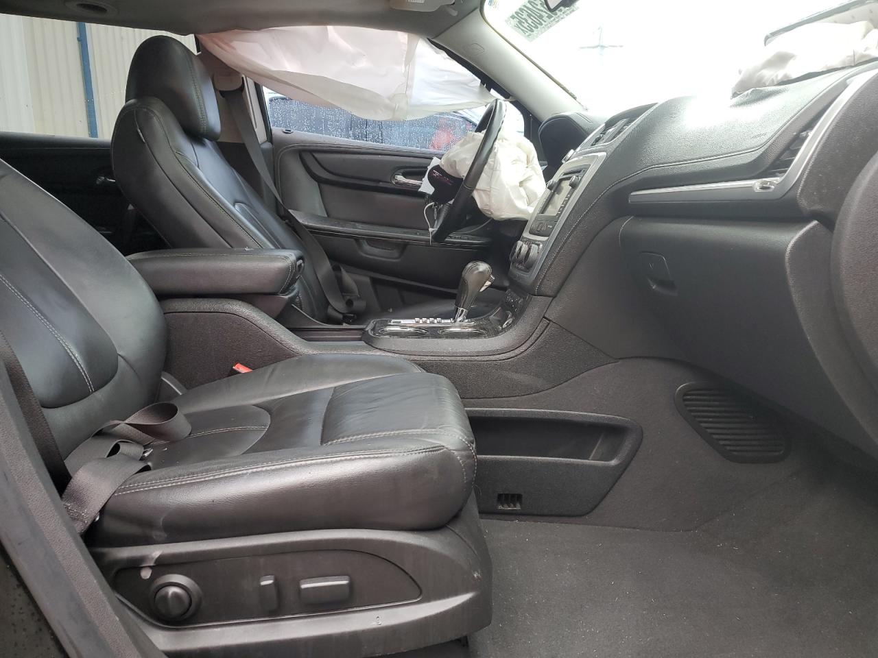 2016 GMC Acadia - Image 7
