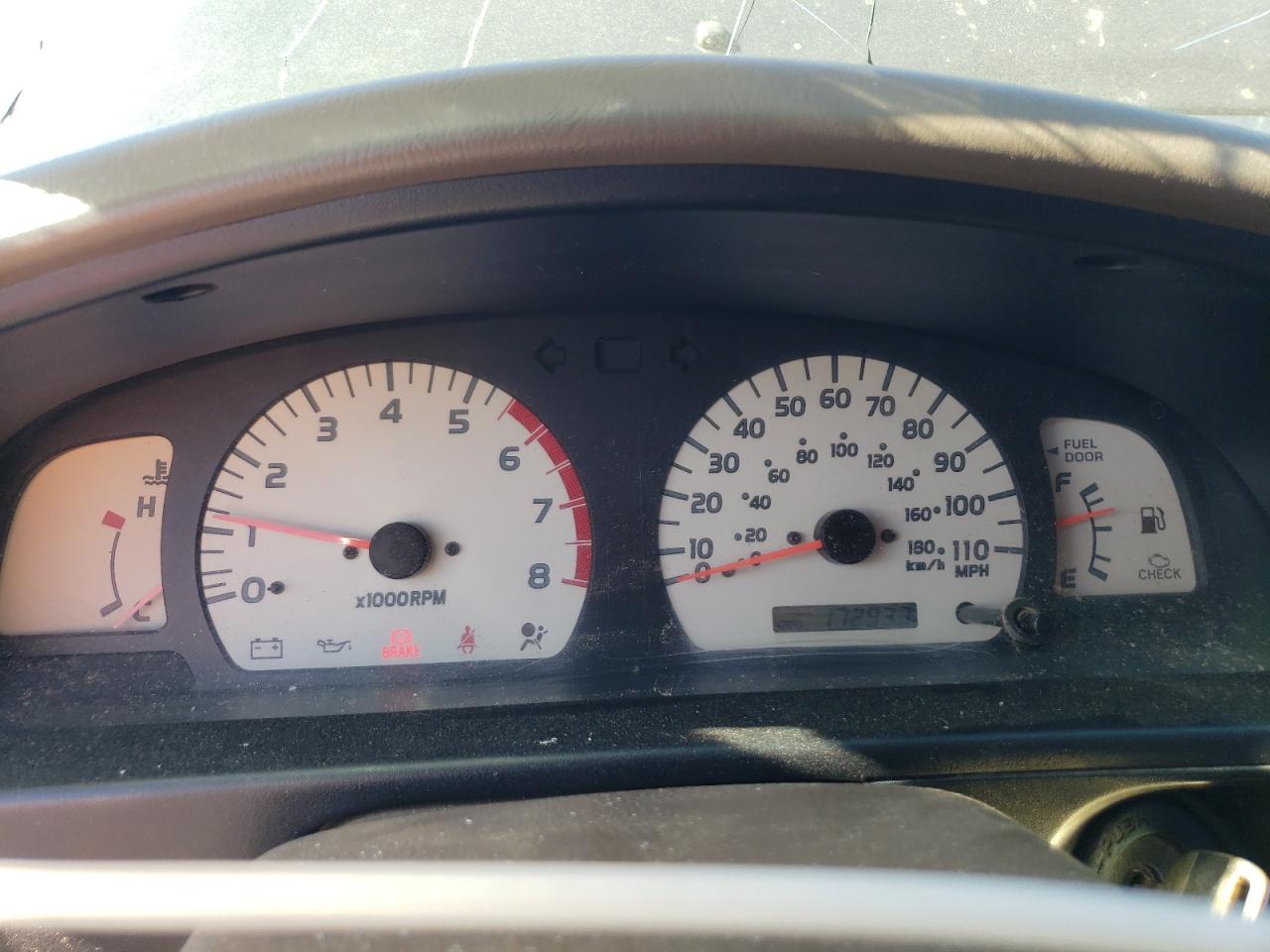 2003 Toyota Tacoma - Image 9