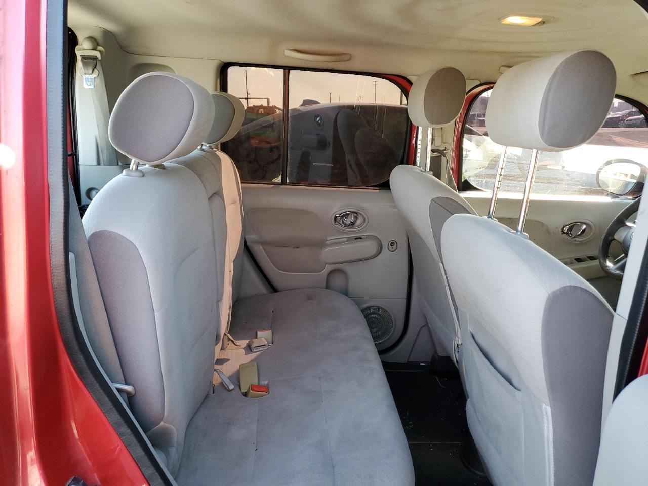 2009 Nissan Cube - Image 11