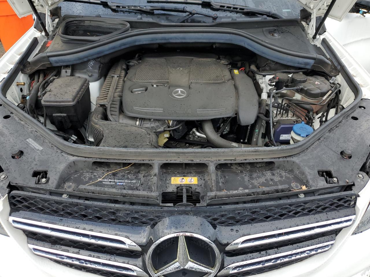 2018 Mercedes-Benz GLE - Image 12