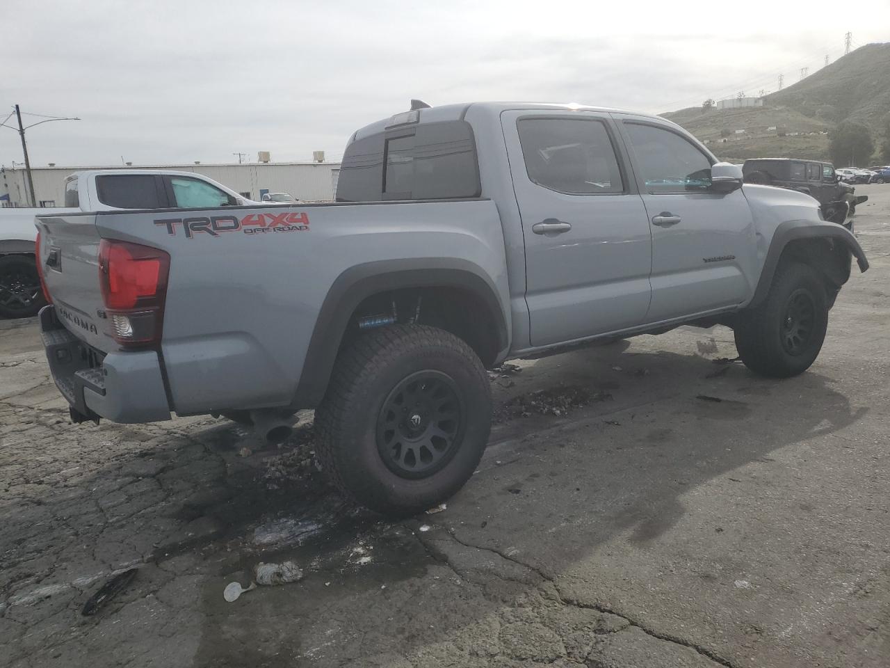 2019 Toyota Tacoma - Image 3