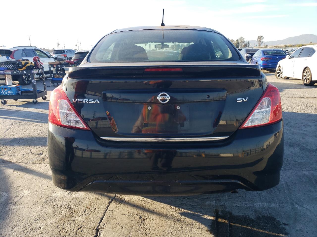 2018 Nissan Versa - Image 6