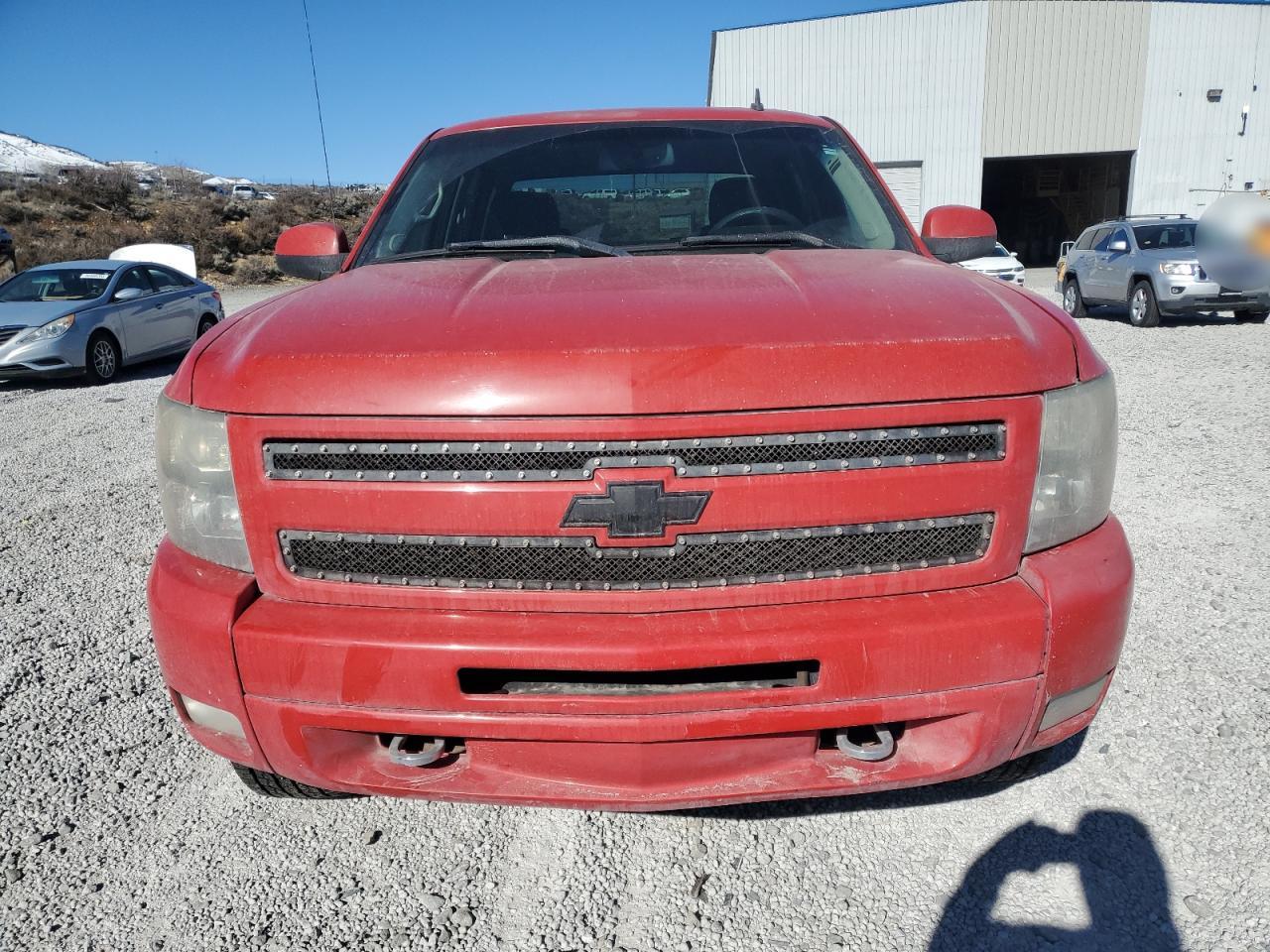 2011 Chevrolet Silverado - Image 5