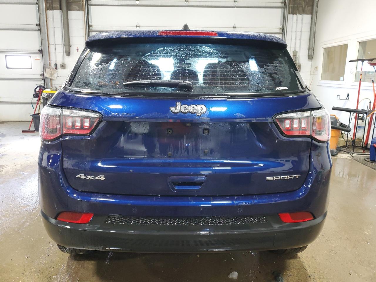 2018 Jeep Compass - Image 6