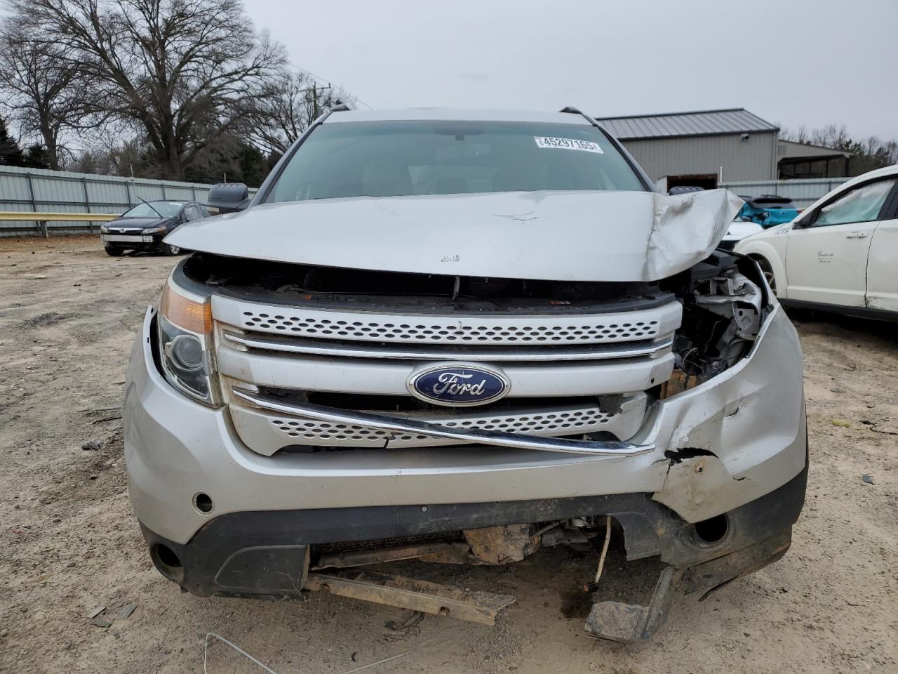 2015 Ford Explorer - Image 5