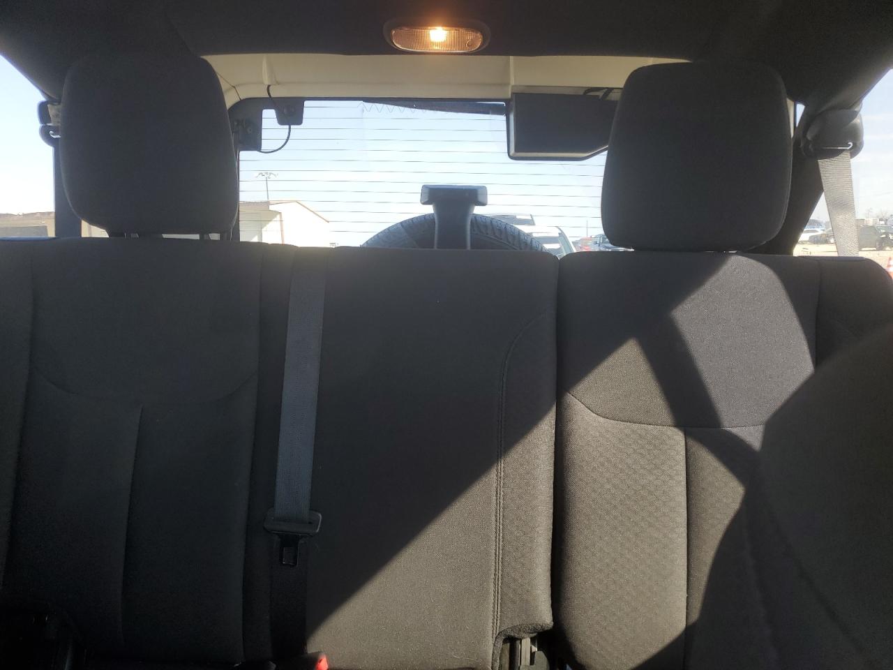 2018 Jeep Wrangler - Image 10