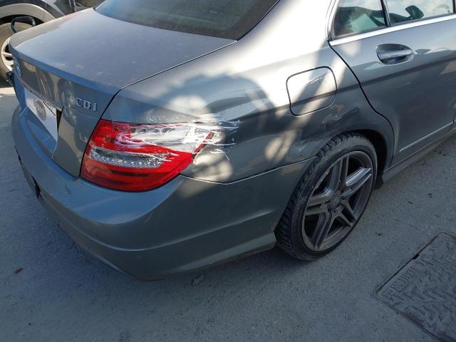 2011 MERCEDES BENZ C220 SPORT