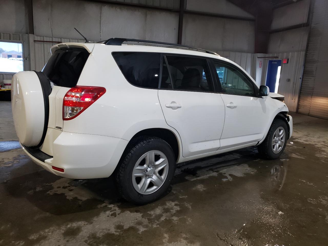 2011 Toyota RAV 4 - Image 3