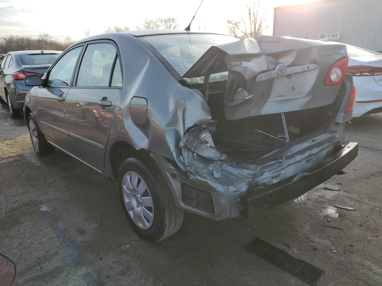 2004 Toyota Corolla - Image 2