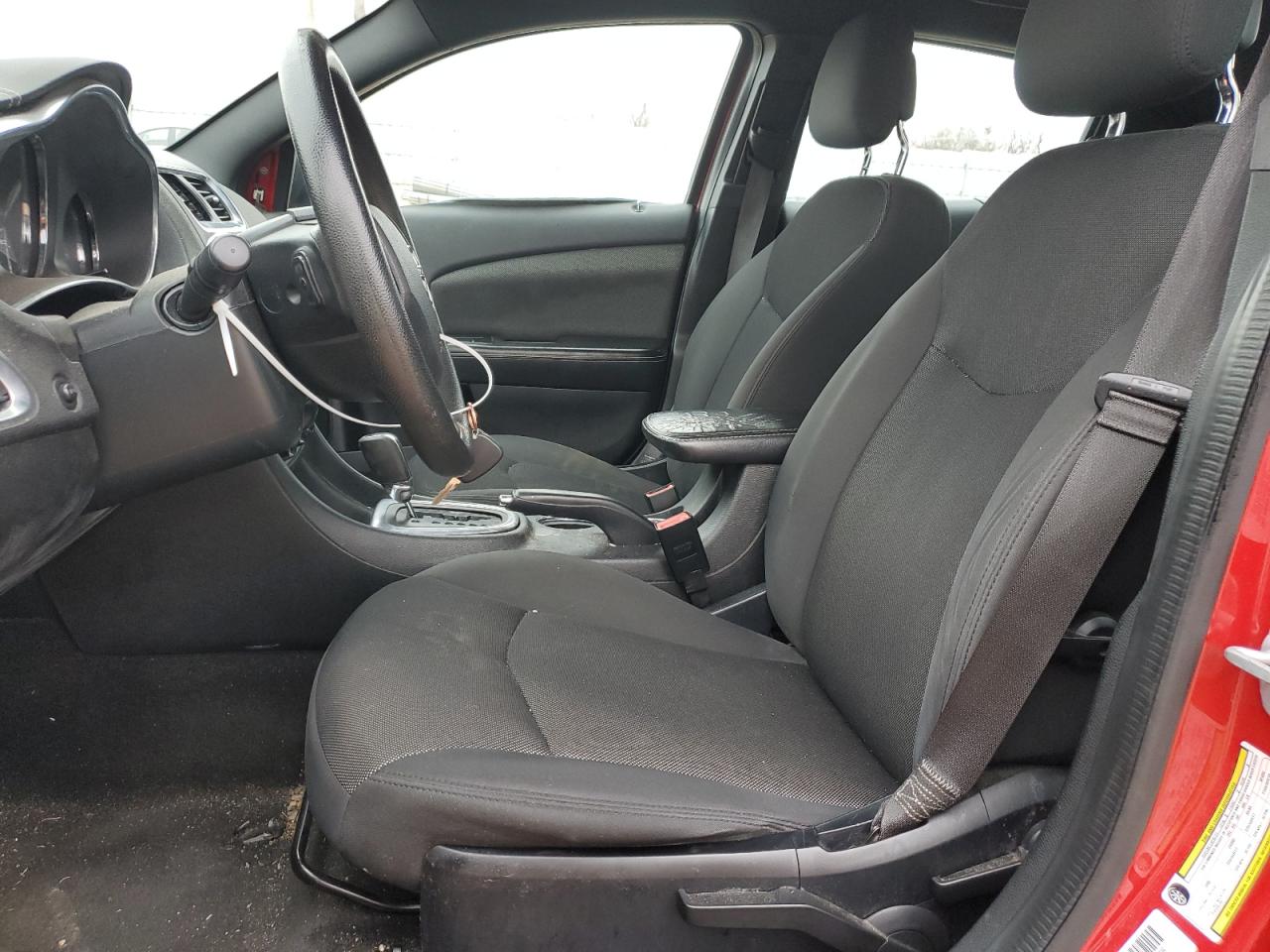 2014 Dodge Avenger - Image 7