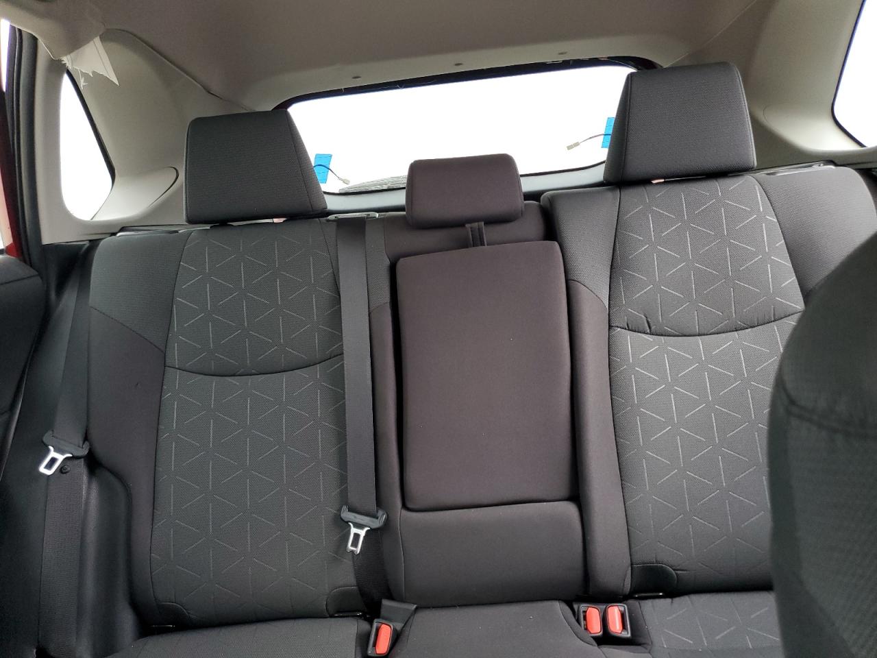 2023 Toyota RAV 4 - Image 10