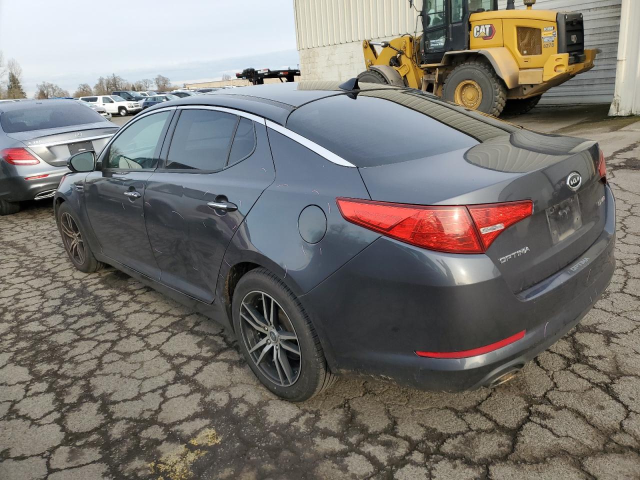 2011 Kia Optima - Image 2