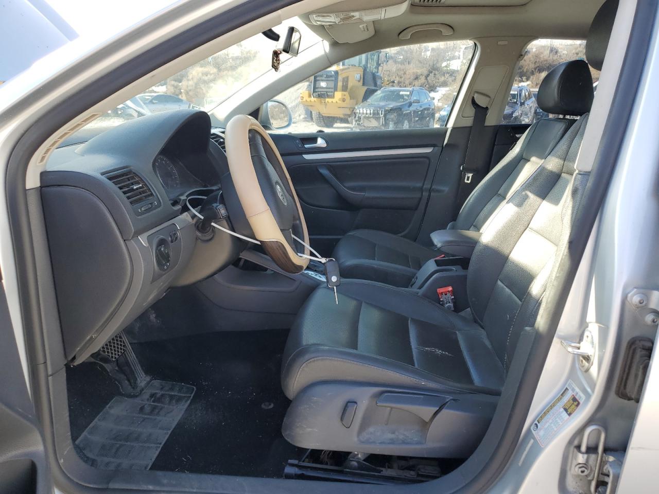 2007 Volkswagen Jetta - Image 7