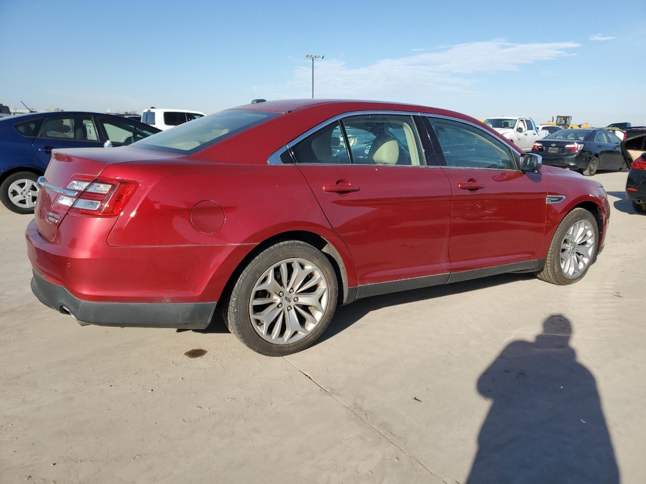 2015 Ford Taurus - Image 3
