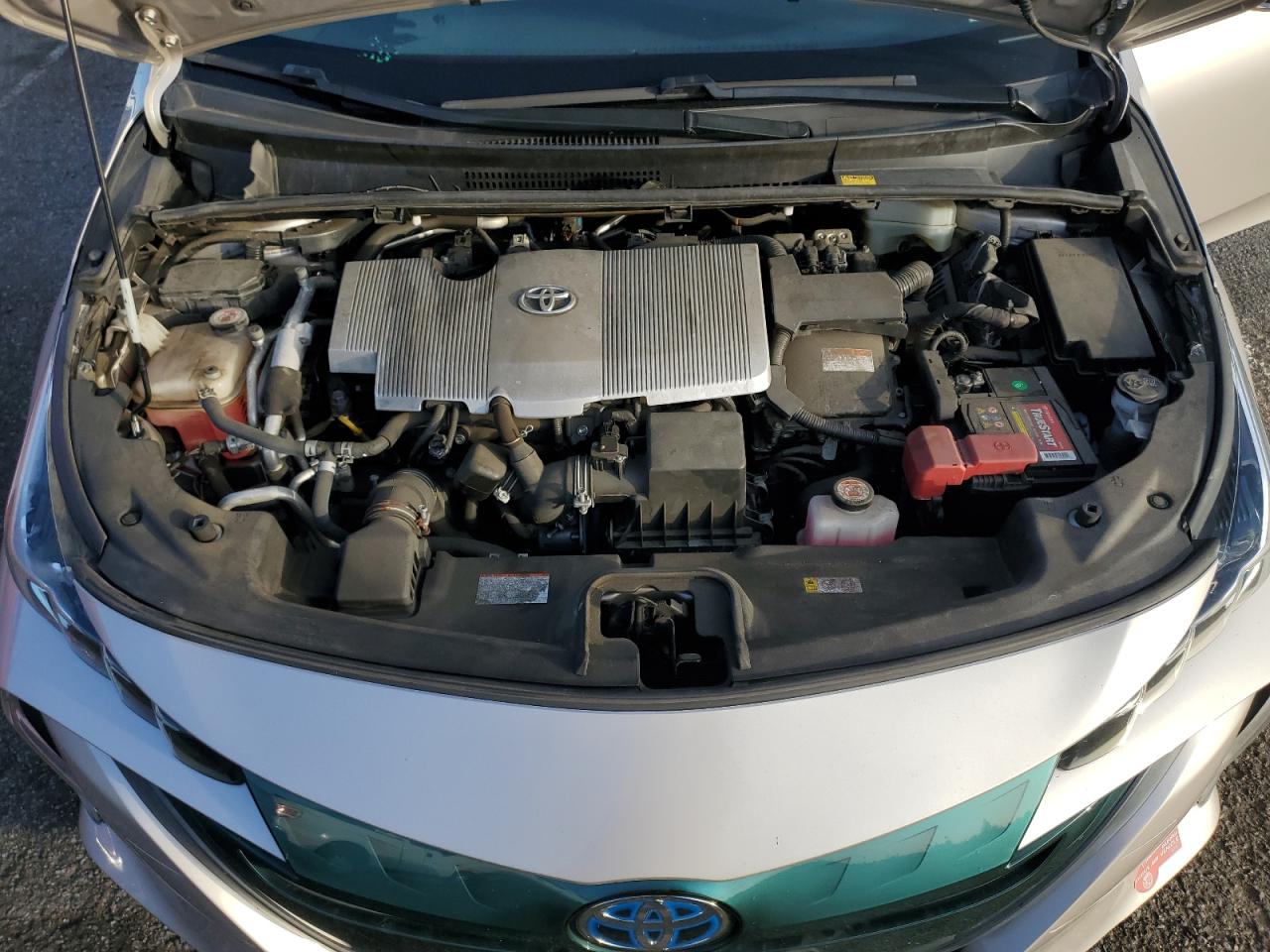 2018 Toyota Prius - Image 11