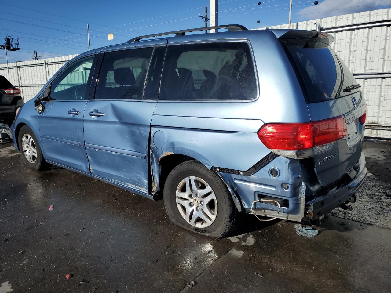 2008 Honda Odyssey - Image 2