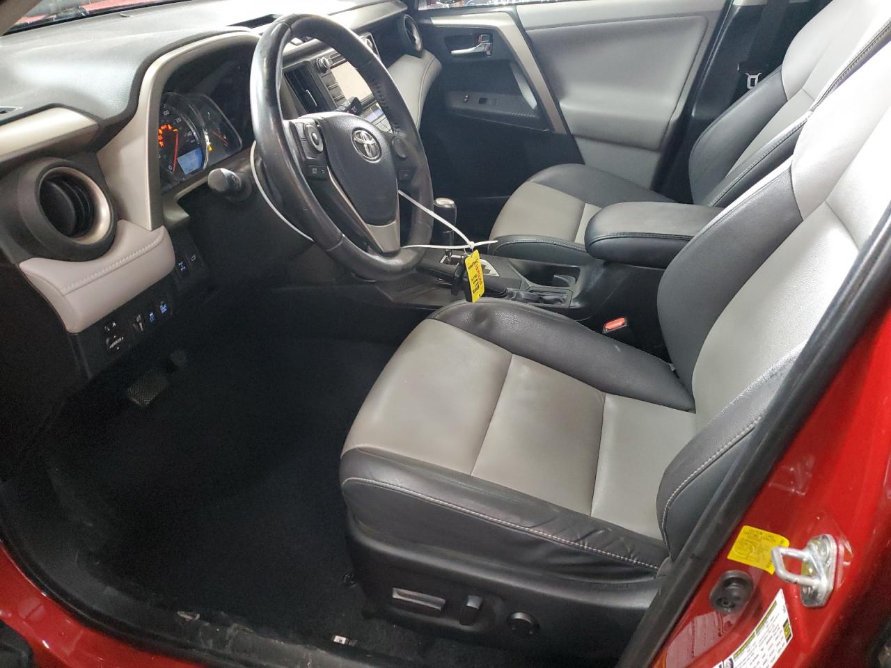 2013 Toyota RAV 4 - Image 7