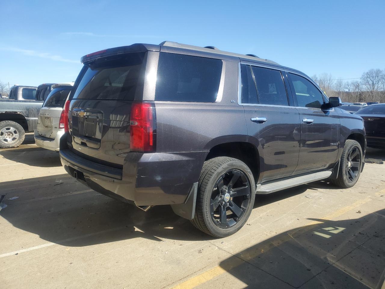 2015 Chevrolet Tahoe - Image 3