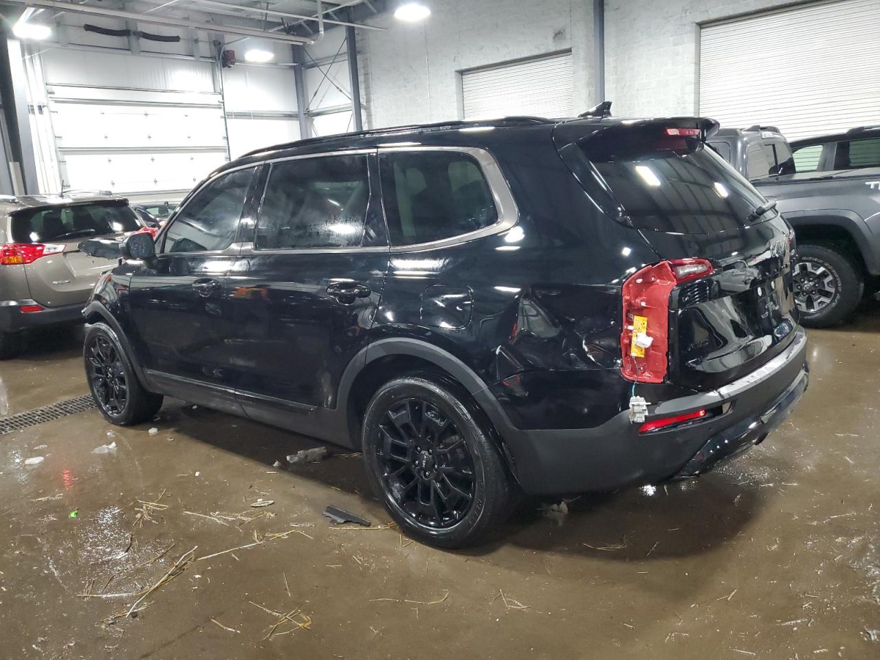 2022 Kia Telluride - Image 2
