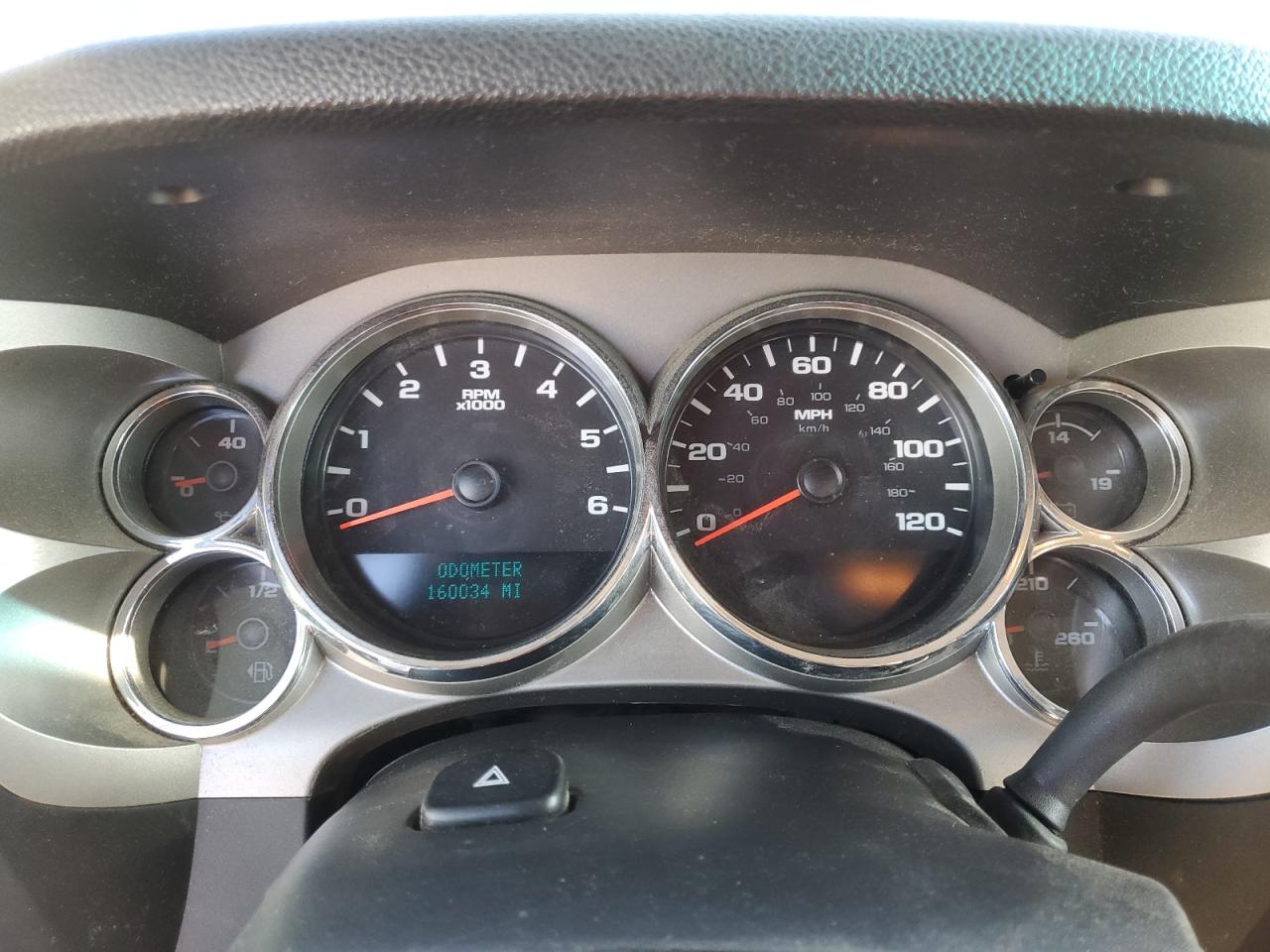 2013 Chevrolet Silverado - Image 9