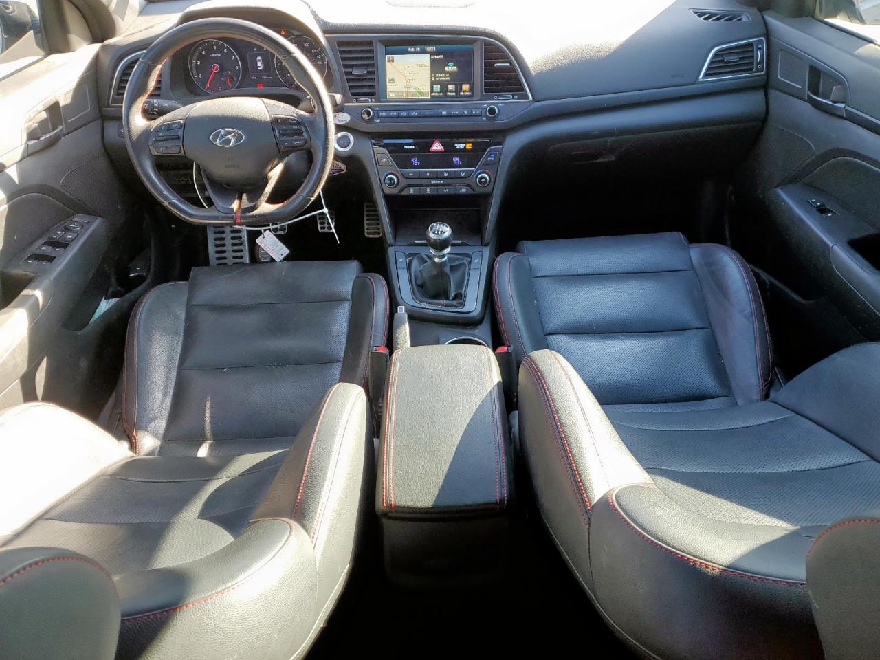 2017 Hyundai Elantra - Image 8