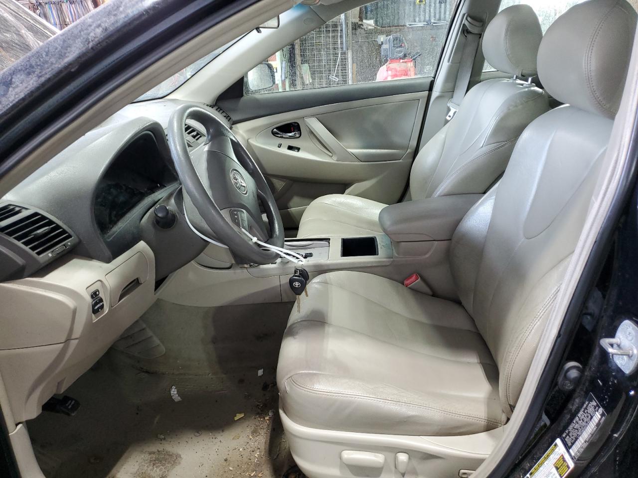 2009 Toyota Camry - Image 7
