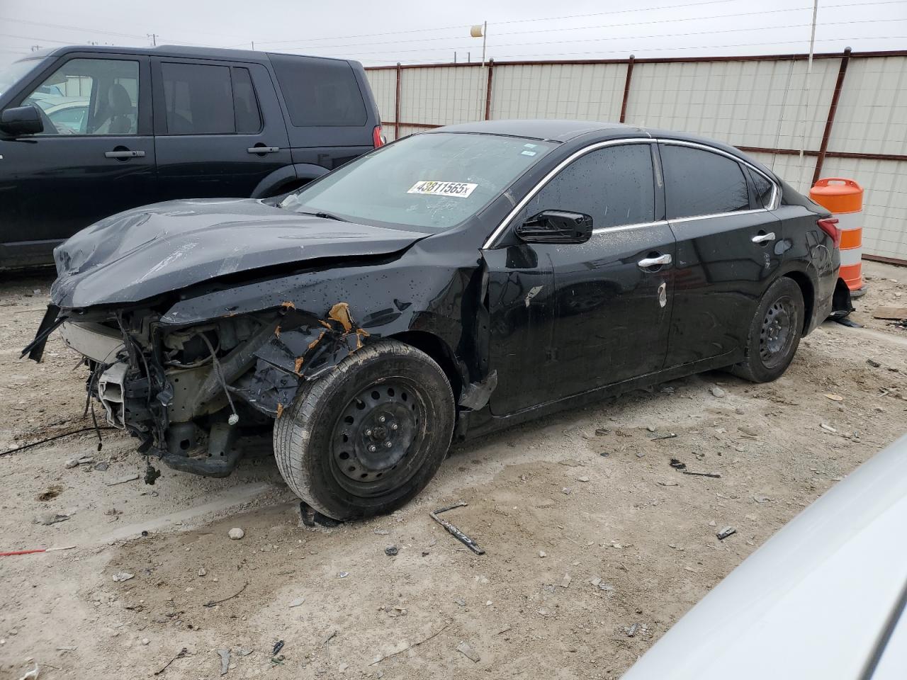2017 Nissan Altima - Image 1