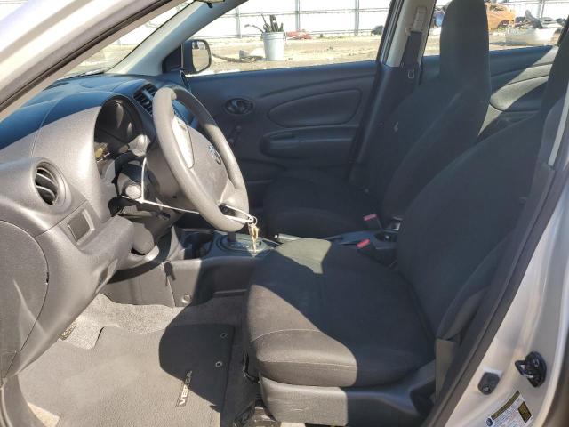  NISSAN VERSA 2015 Сріблястий