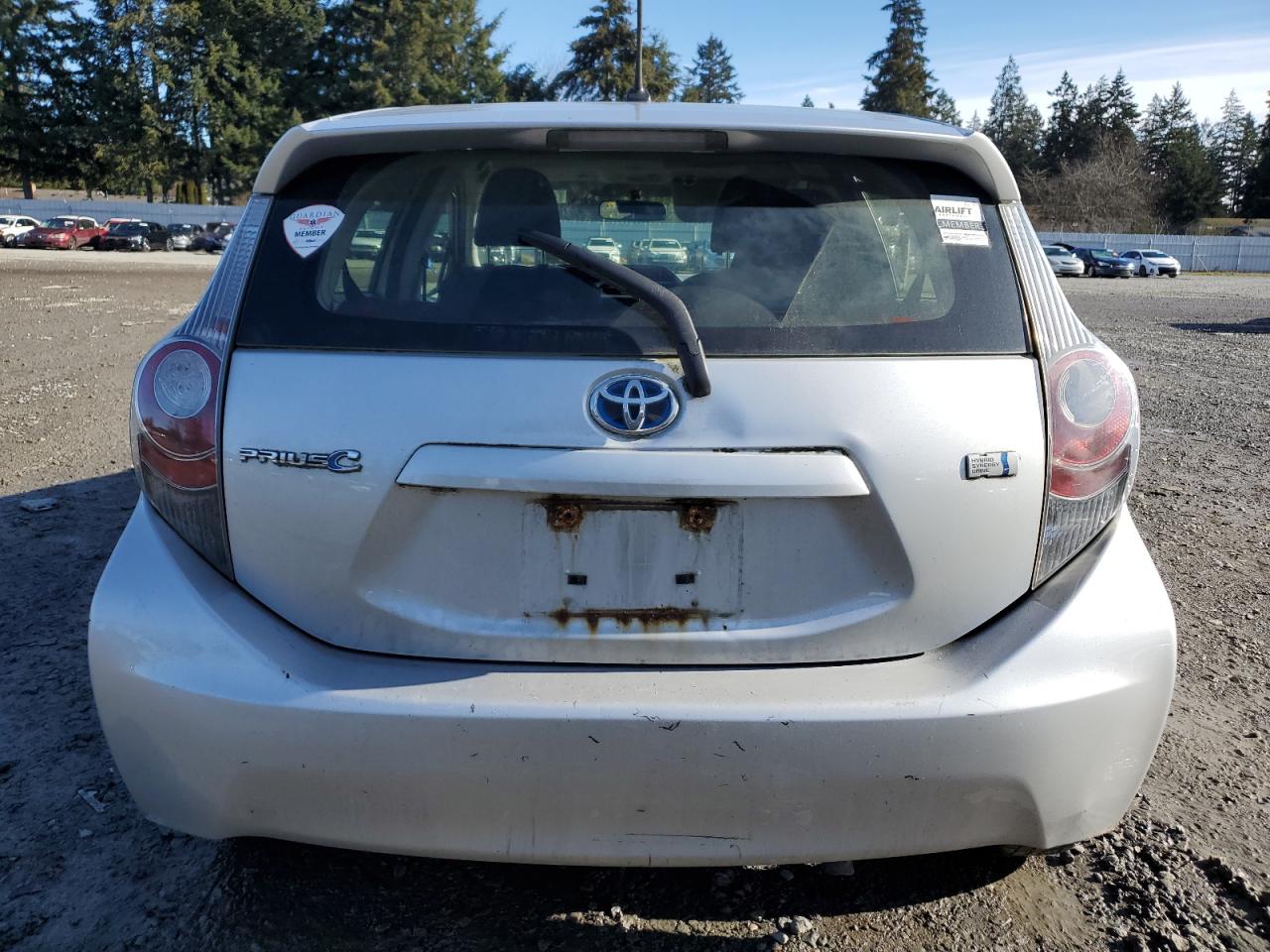 2014 Toyota Prius - Image 6