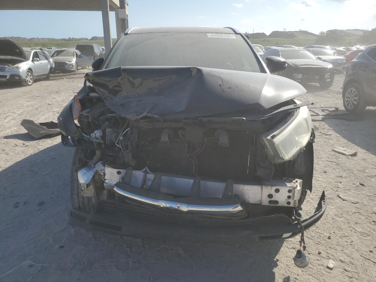 2015 Toyota Highlander - Image 5