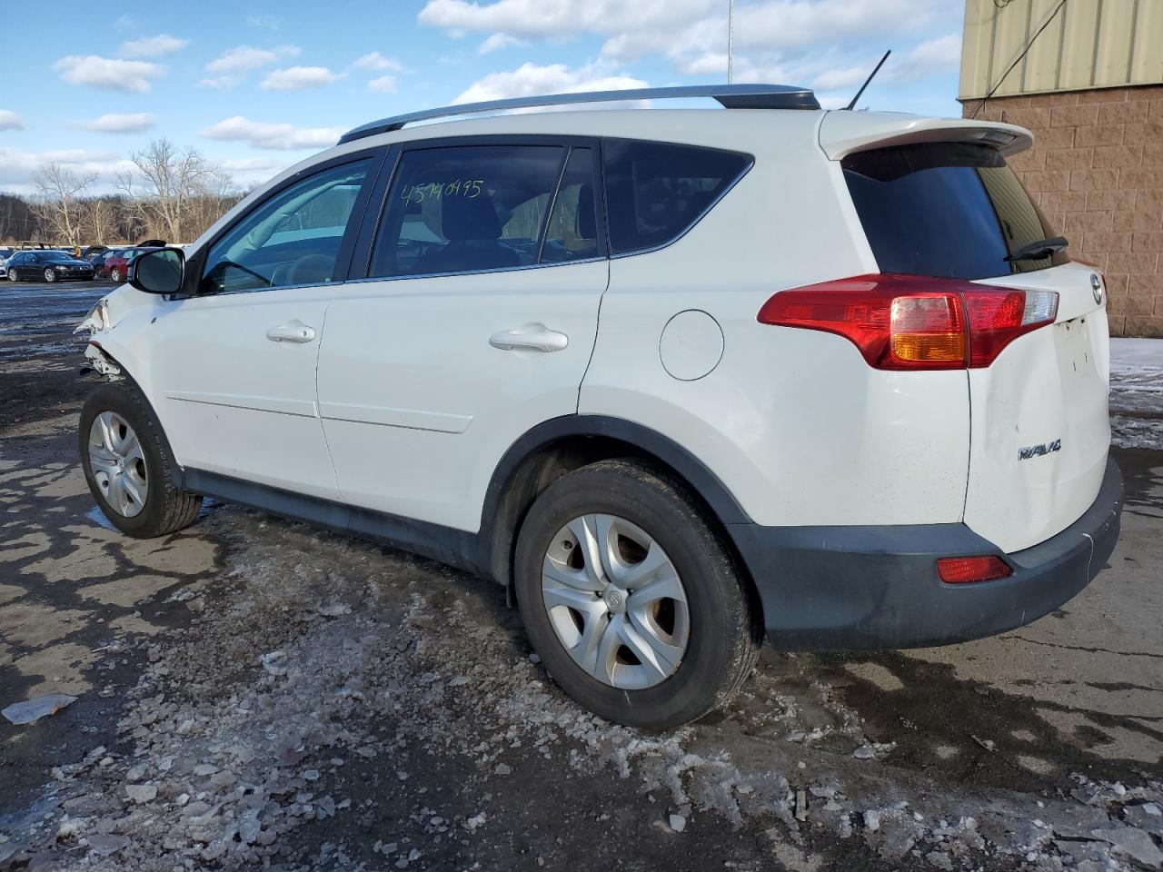 2015 Toyota RAV 4 - Image 2