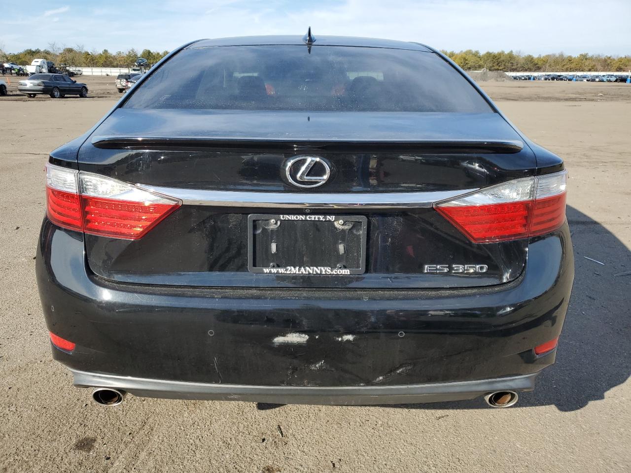 2015 Lexus ES - Image 6