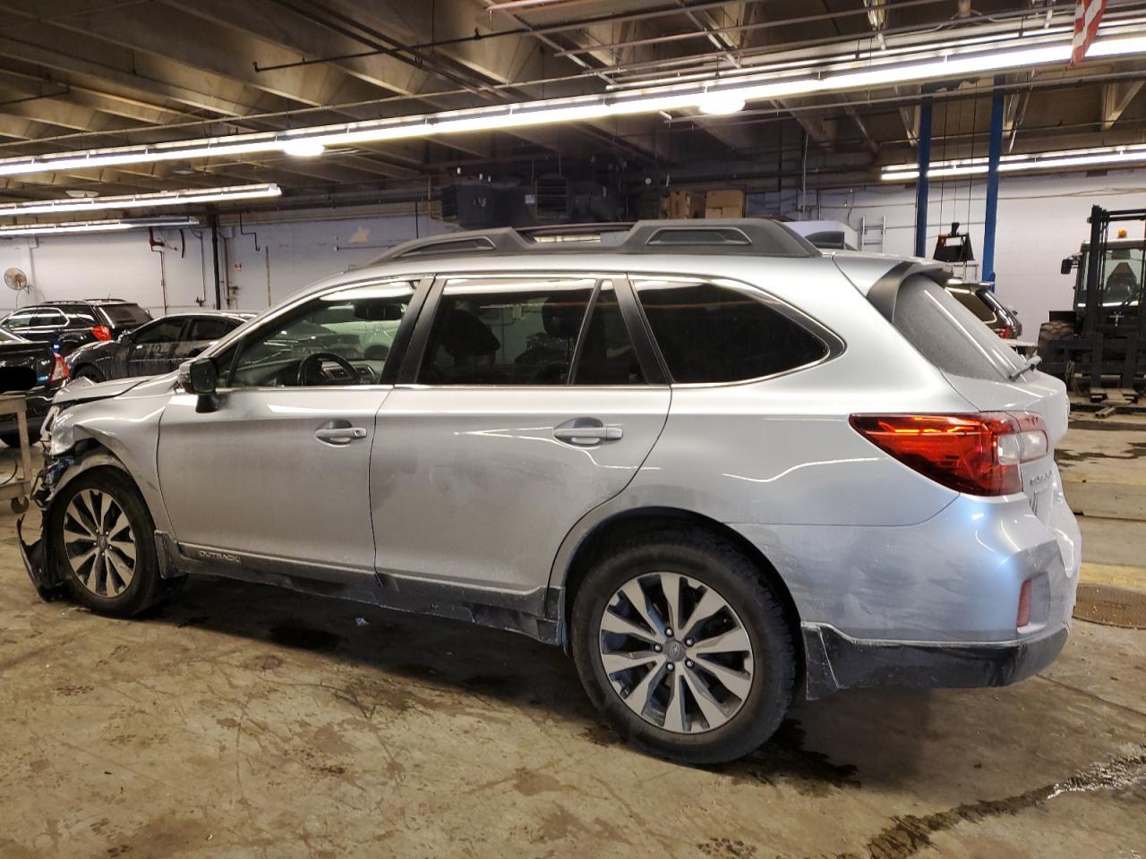 2016 Subaru Outback - Image 2