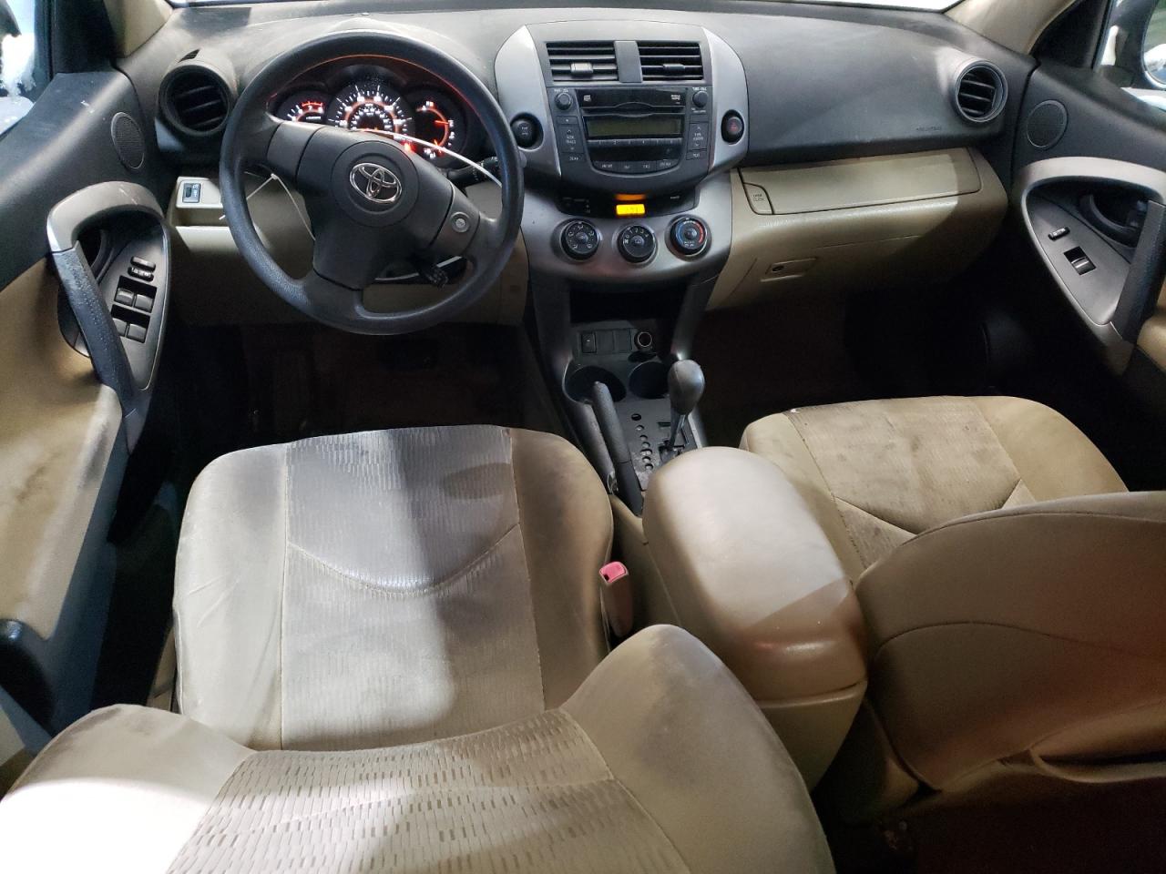 2010 Toyota RAV 4 - Image 8