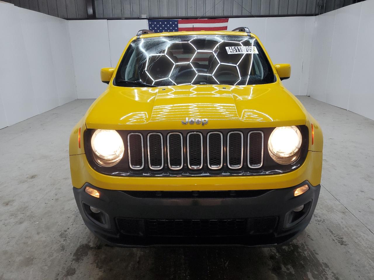 2018 Jeep Renegade - Image 5