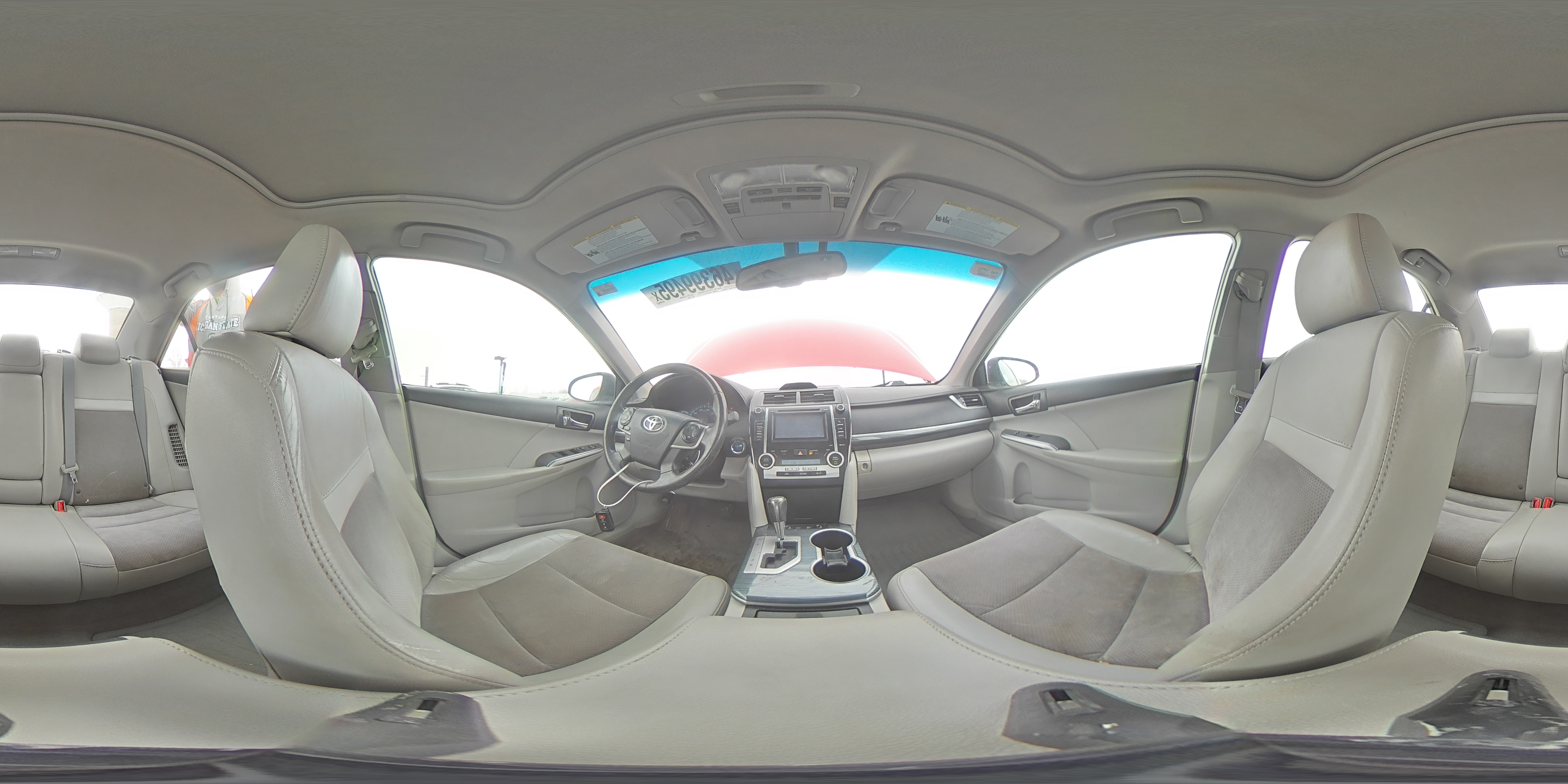 2012 Toyota Camry - Image 12