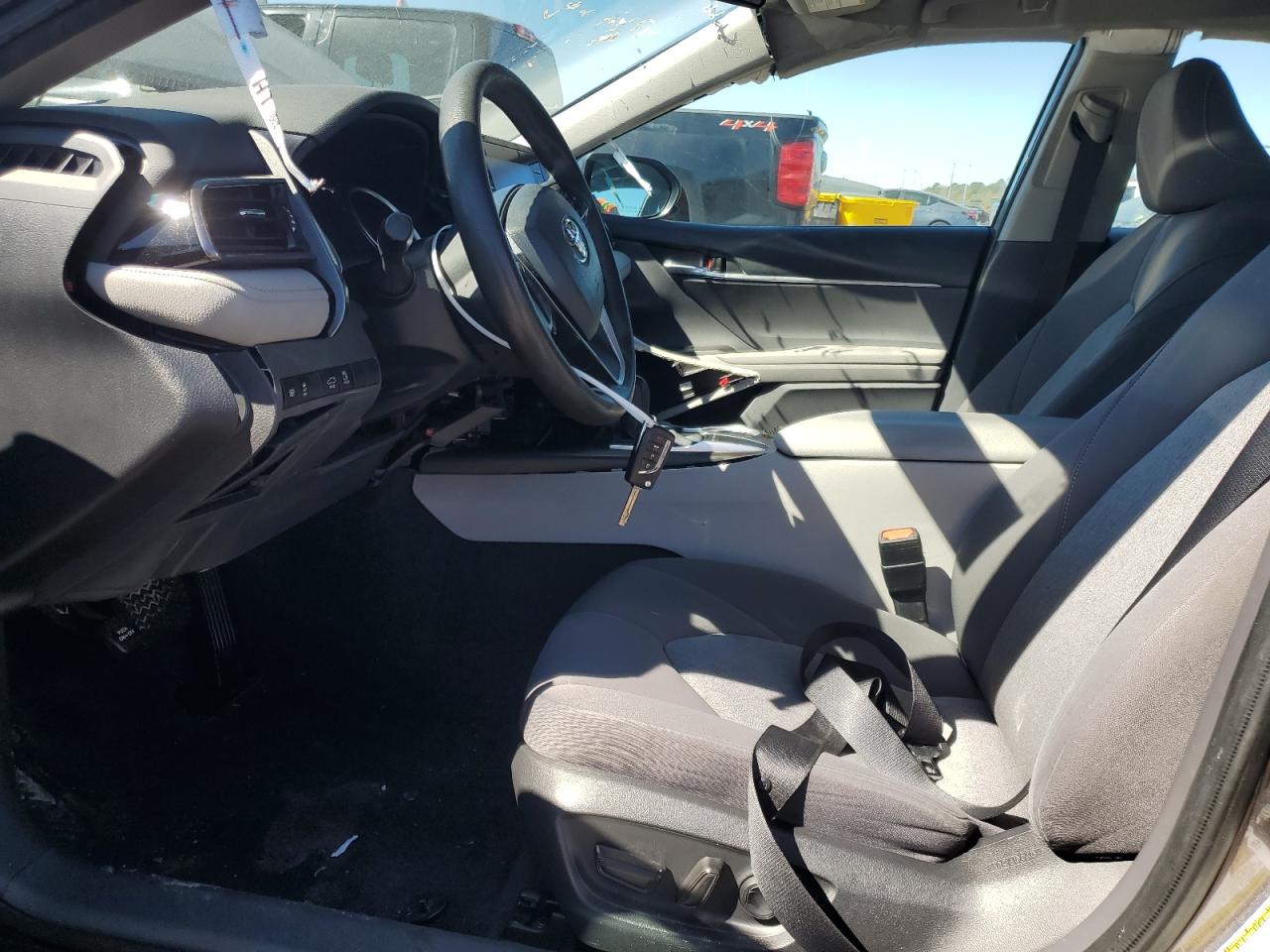 2022 Toyota Camry - Image 7
