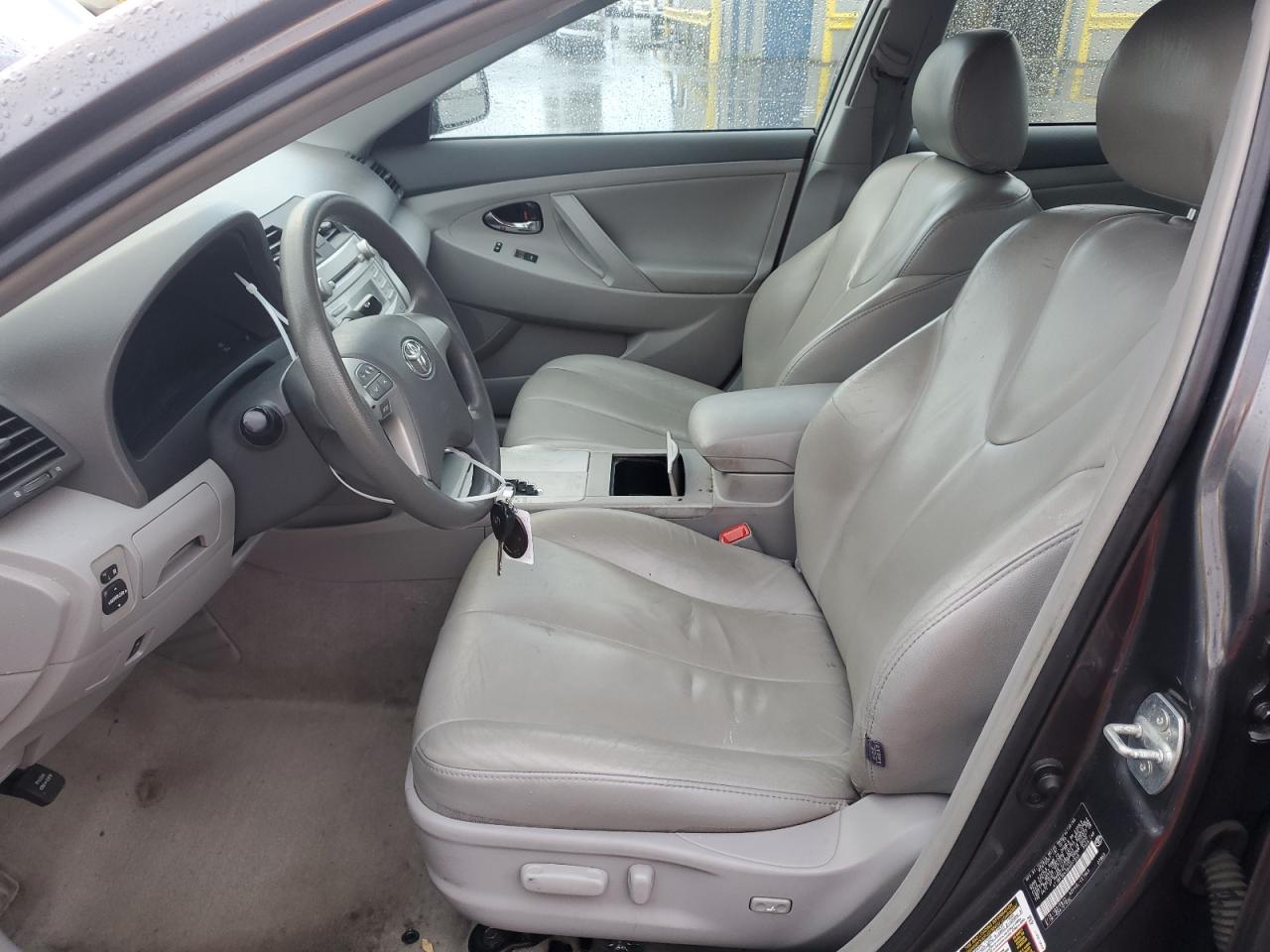 2010 Toyota Camry - Image 7