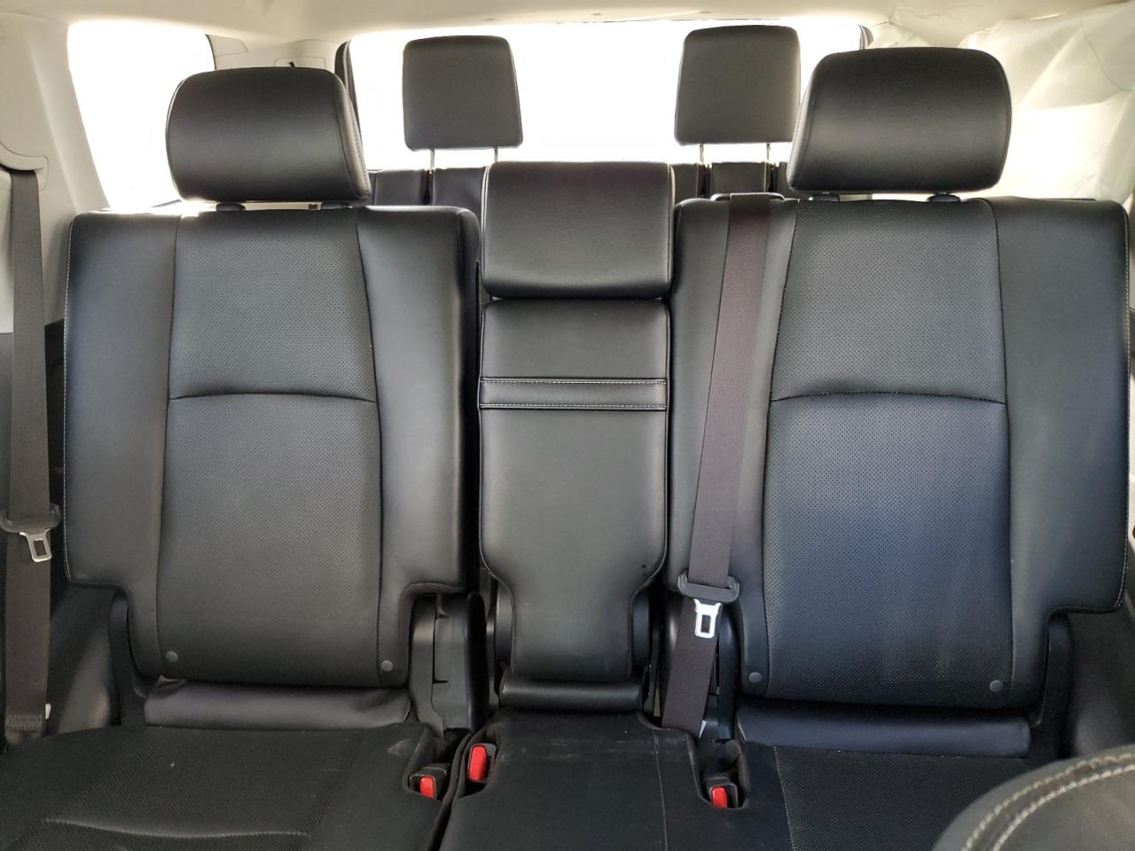 2018 Toyota 4Runner - Image 10