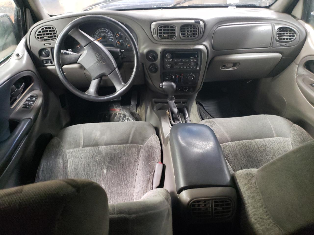 2002 Chevrolet TrailBlazer - Image 8