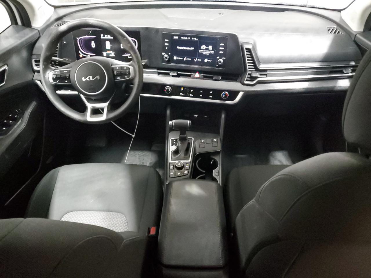 2023 Kia Sportage - Image 8
