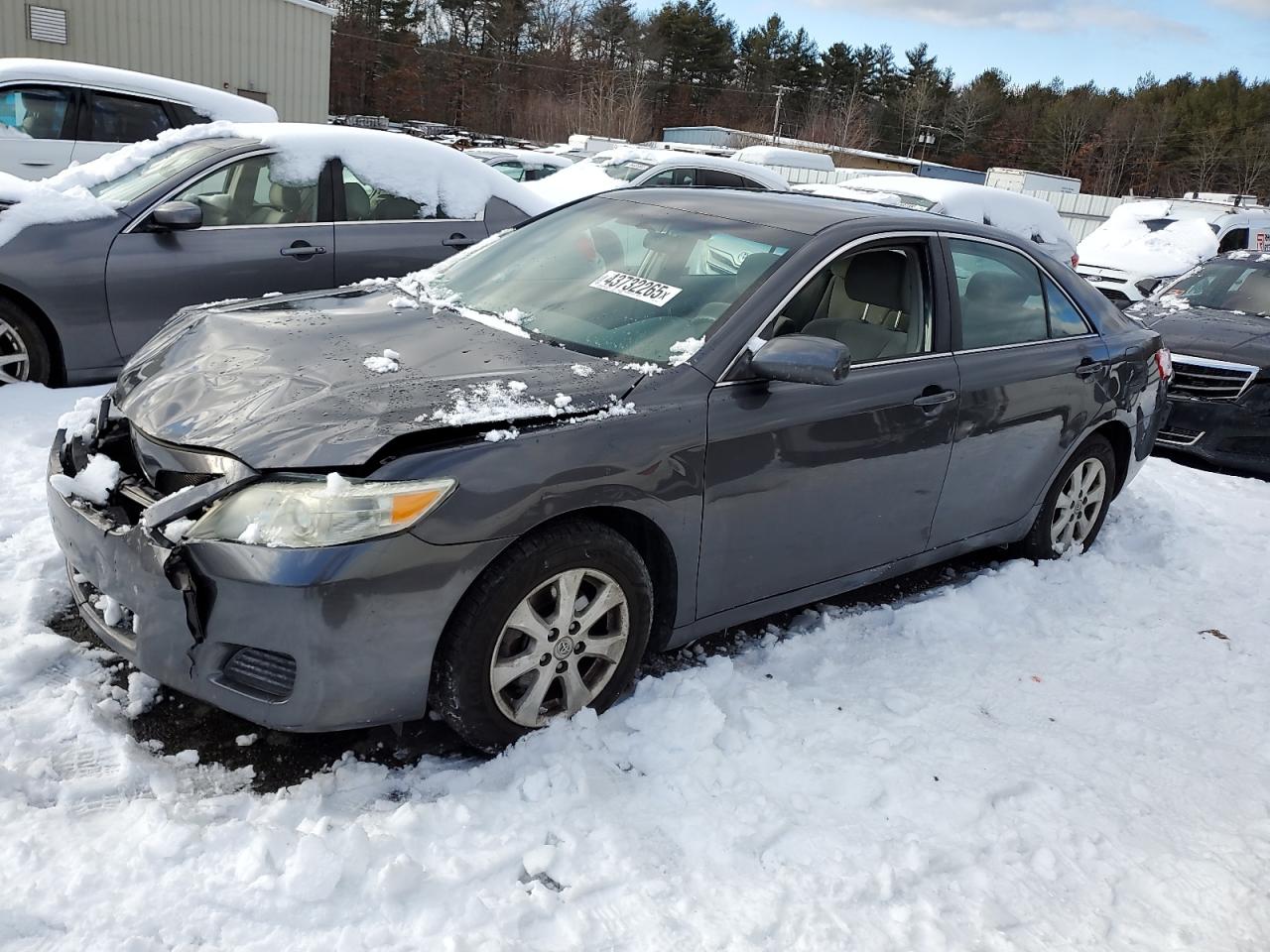 2011 Toyota Camry - Image 1
